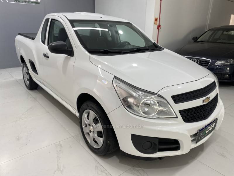 CHEVROLET - MONTANA 1.4 MPFI LS CS 8V FLEX 2P MANUAL - 2019/2020 - Branca - R$ 58.900,00