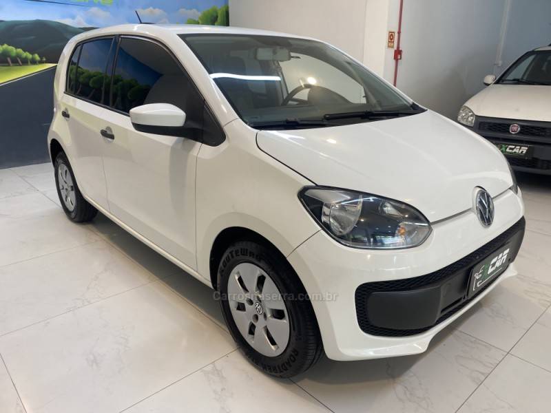 VOLKSWAGEN - UP 1.0 MPI TAKE UP 12V FLEX 4P MANUAL - 2016/2016 - Branca - R$ 45.900,00
