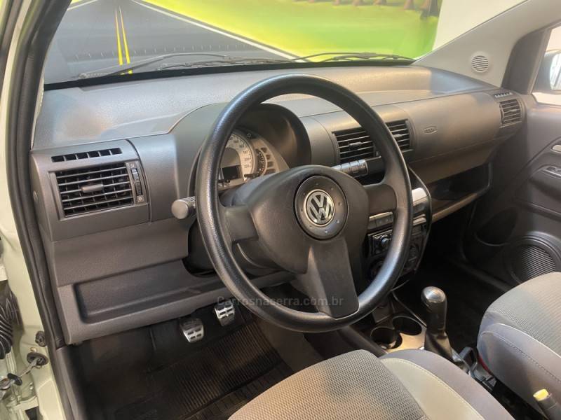 VOLKSWAGEN - CROSSFOX 1.6 MI FLEX 8V 4P MANUAL - 2008/2009 - Bege - R$ 35.900,00