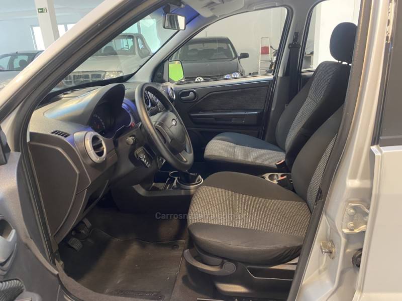 FORD - ECOSPORT 1.6 FREESTYLE 16V FLEX 4P MANUAL - 2011/2012 - Prata - R$ 44.900,00