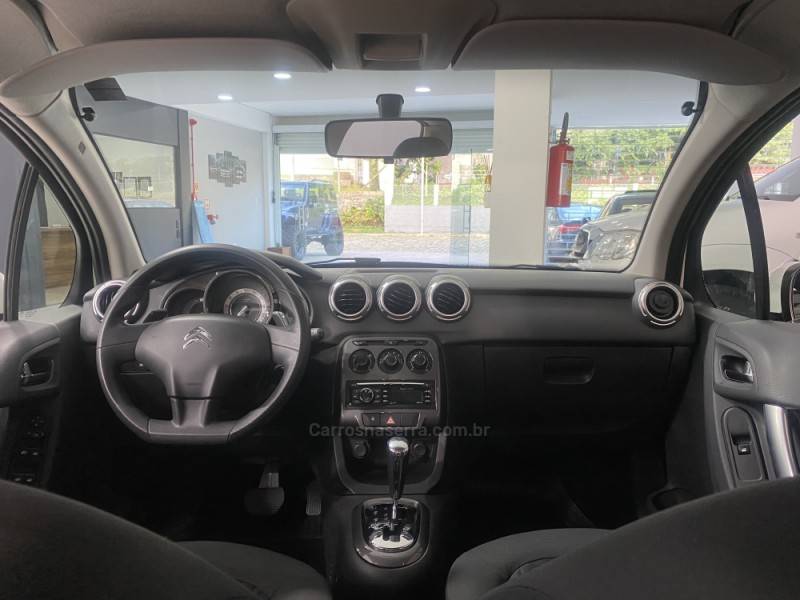 CITROËN - C3 1.6 EXCLUSIVE BVA 16V FLEX 4P AUTOMÁTICO - 2015/2015 - Branca - R$ 48.900,00