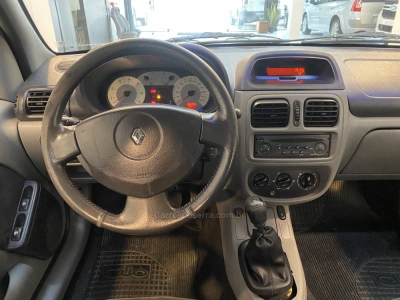 RENAULT - CLIO 1.6 PRIVILÉGE SEDAN 16V FLEX 4P MANUAL - 2007/2007 - Prata - R$ 22.900,00