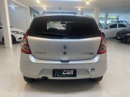 RENAULT - SANDERO 1.0 EXPRESSION 16V FLEX 4P MANUAL - 2011/2011 - Prata - R$ 29.900,00