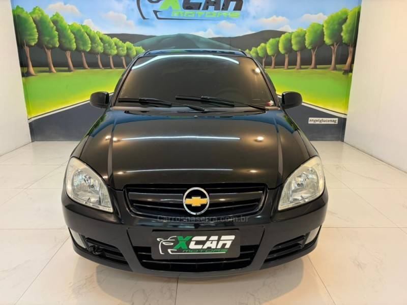 CHEVROLET - CELTA 1.0 MPFI SPIRIT 8V FLEX 4P MANUAL - 2009/2010 - Preta - R$ 21.900,00