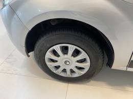 RENAULT - SANDERO 1.0 EXPRESSION 16V FLEX 4P MANUAL - 2011/2011 - Prata - R$ 29.900,00