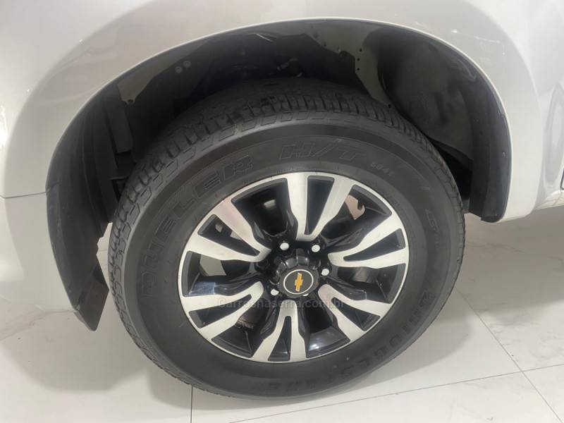 CHEVROLET - S10 2.8 LT 4X4 CD 16V TURBO DIESEL 4P AUTOMÁTICO - 2018/2019 - Prata - R$ 159.900,00