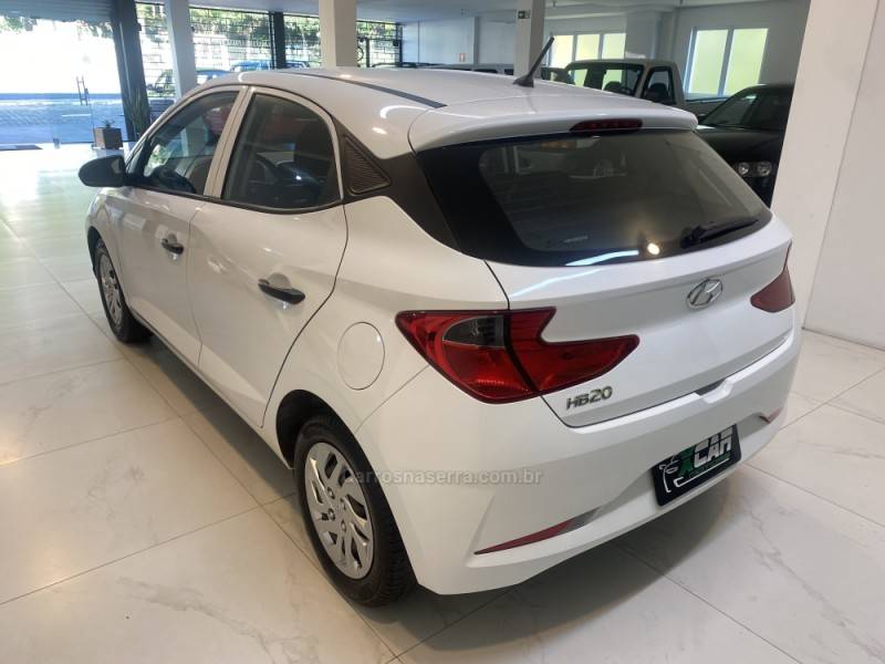 HYUNDAI - HB20 1.0 SENSE 12V FLEX 4P MANUAL - 2021/2022 - Branca - R$ 59.900,00