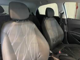 HYUNDAI - HB20 1.0 COMFORT 12V FLEX 4P MANUAL - 2013/2013 - Branca - R$ 41.900,00