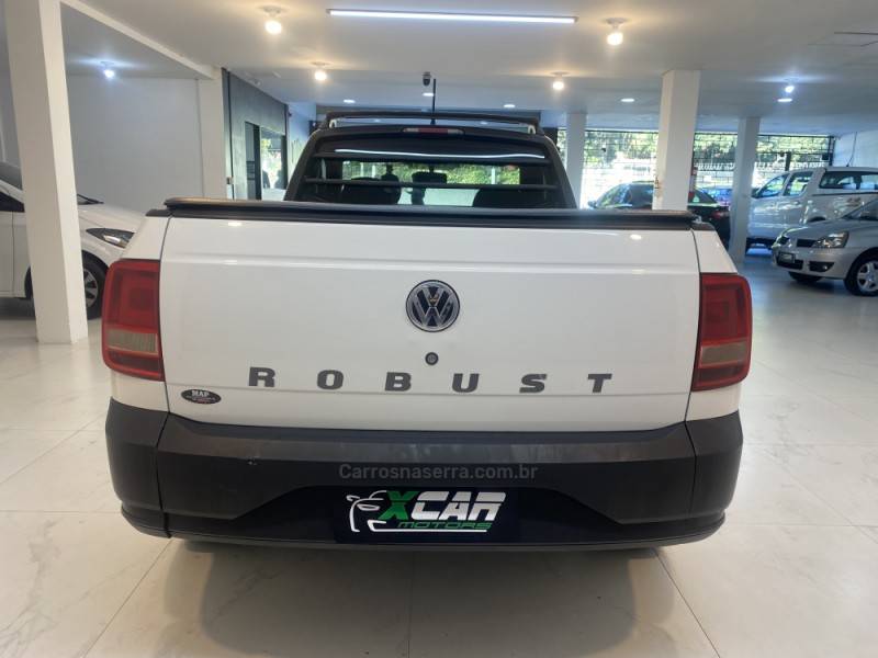 VOLKSWAGEN - SAVEIRO 1.6 MSI ROBUST CS 8V FLEX 2P MANUAL - 2020/2021 - Branca - R$ 64.900,00