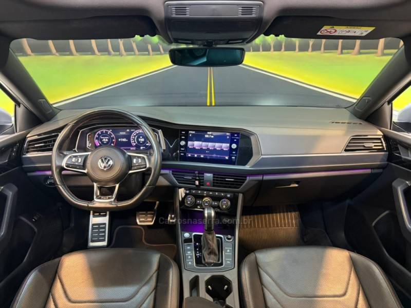 VOLKSWAGEN - JETTA 2.0 16V TSI GLI 350 GASOLINA 4P AUTOMÁTICO - 2020/2020 - Prata - R$ 159.900,00