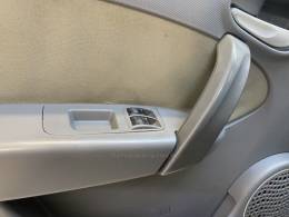 FIAT - PALIO 1.6 MPI ESSENCE 16V FLEX 4P MANUAL - 2013/2013 - Preta - R$ 39.900,00