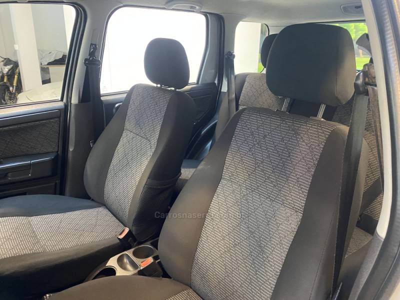 FORD - ECOSPORT 1.6 FREESTYLE 16V FLEX 4P MANUAL - 2011/2012 - Prata - R$ 44.900,00