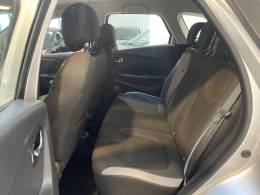 RENAULT - CAPTUR 1.6 16V SCE FLEX ZEN MANUAL - 2019/2019 - Prata - R$ 74.900,00