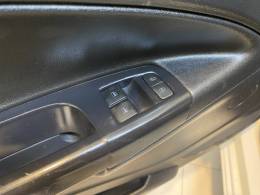 VOLKSWAGEN - SAVEIRO 1.6 MSI ROBUST CS 8V FLEX 2P MANUAL - 2020/2021 - Branca - R$ 62.900,00