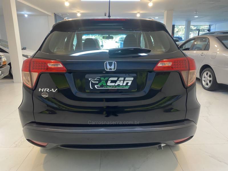 HONDA - HR-V 1.8 16V FLEX EX 4P AUTOMÁTICO - 2016/2016 - Preta - R$ 84.900,00