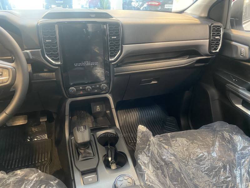 FORD - RANGER 3.0 V6 XLS CD TURBO 4X4 DIESEL 4P AUTOMÁTICO - 2026/2026 - Branca - Sob Consulta