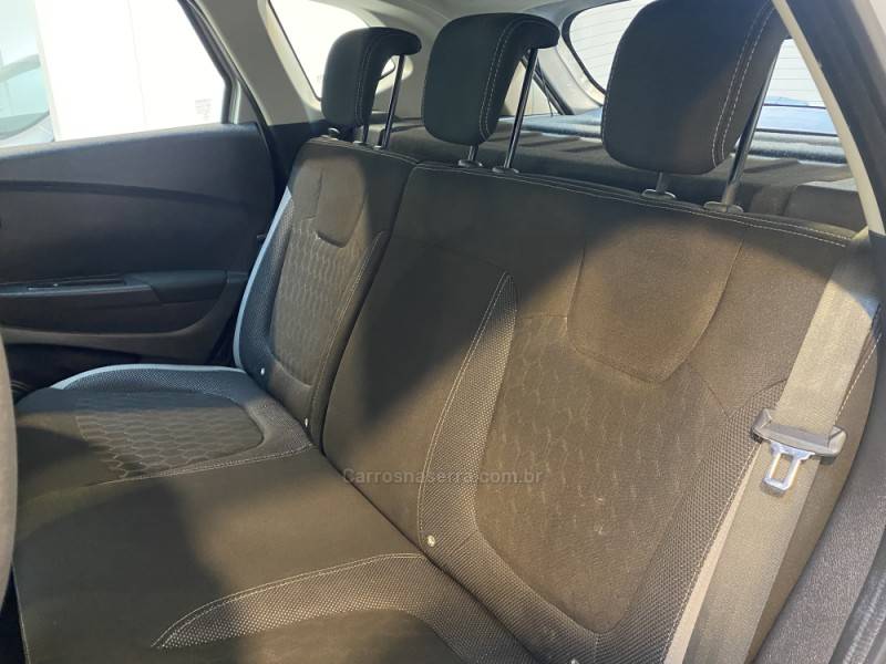RENAULT - CAPTUR 1.6 16V SCE FLEX ZEN MANUAL - 2019/2019 - Prata - R$ 74.900,00