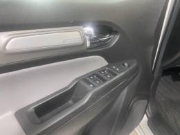 CHEVROLET - S10 2.8 LT 4X4 CD 16V TURBO DIESEL 4P AUTOMÁTICO - 2018/2019 - Prata - R$ 159.900,00