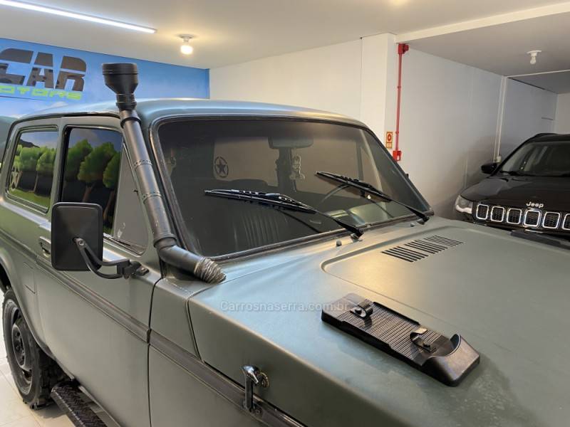 LADA - NIVA 1.6 4X4 GASOLINA 2P MANUAL - 1993/1993 - Verde - R$ 29.900,00