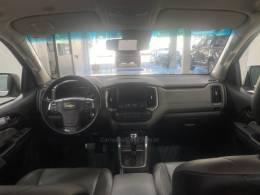 CHEVROLET - S10 2.8 LT 4X2 CD 16V TURBO DIESEL 4P AUTOMÁTICO - 2018/2019 - Prata - R$ 159.900,00
