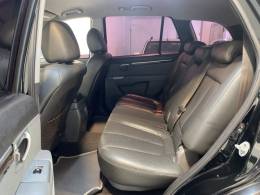 HYUNDAI - SANTA FÉ 2.4 MPI 2WD 16V GASOLINA 4P AUTOMÁTICO - 2011/2012 - Preta - R$ 55.900,00