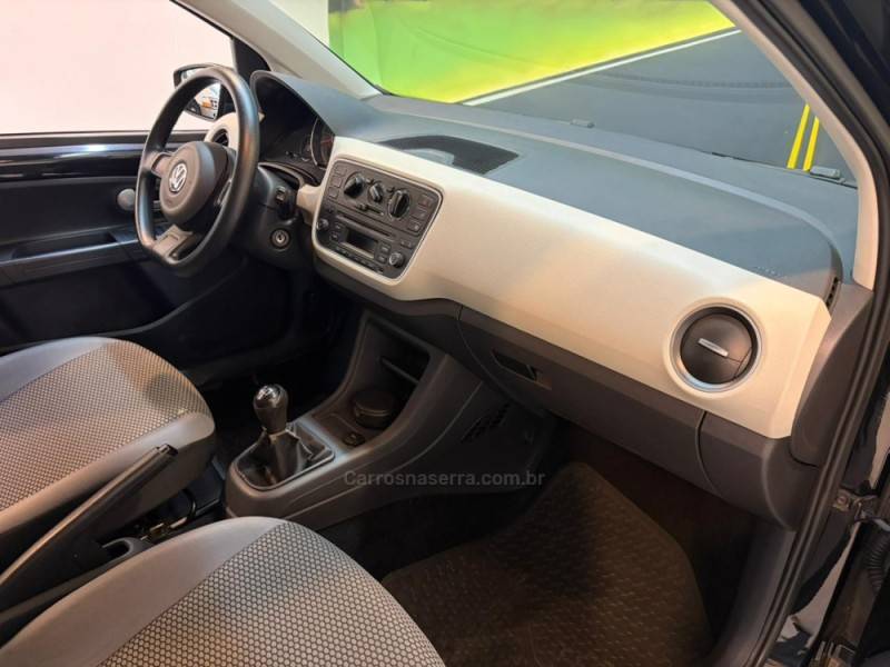 VOLKSWAGEN - UP 1.0 TSI MOVE UP 12V FLEX 4P MANUAL - 2015/2016 - Preta - R$ 53.900,00