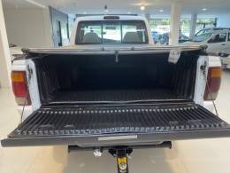 FORD - RANGER 2.5 XL 4X4 CS 8V DIESEL 2P MANUAL - 1999/2000 - Branca - R$ 63.900,00