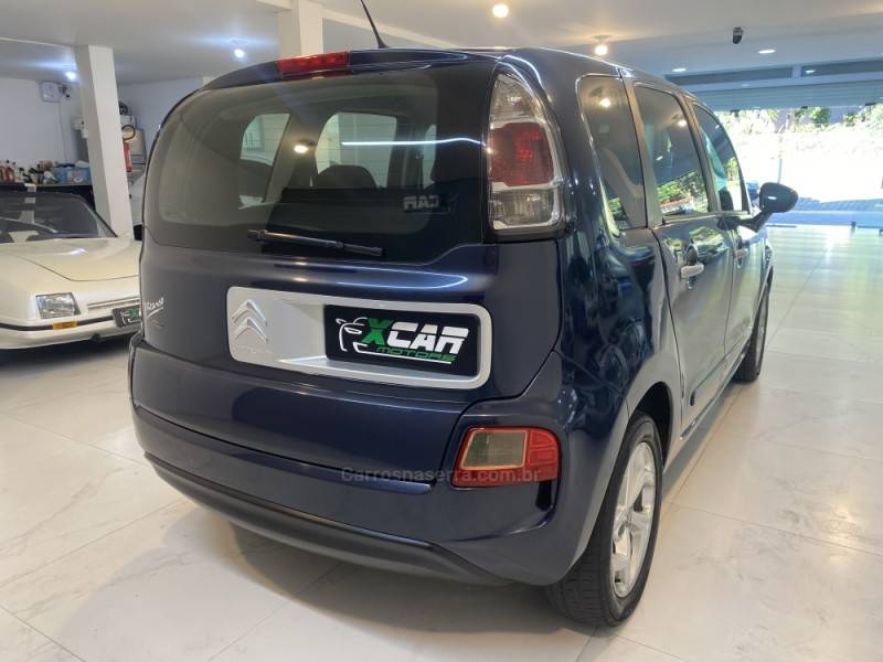 CITROËN - C3 PICASSO 1.6 GLX 16V FLEX 4P MANUAL - 2012/2012 - Azul - R$ 33.900,00