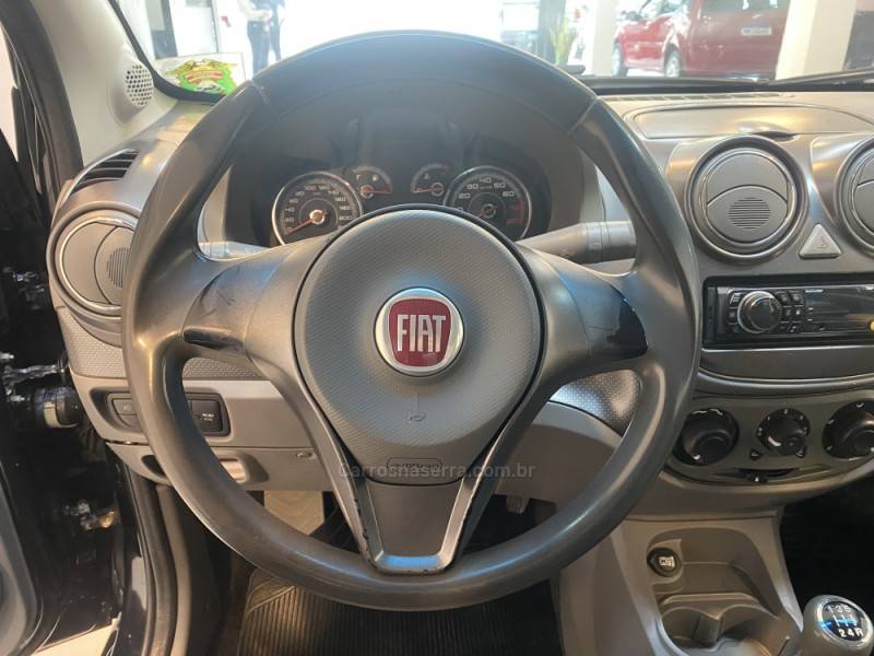 FIAT - PALIO 1.6 MPI ESSENCE 16V FLEX 4P MANUAL - 2013/2013 - Preta - R$ 39.900,00