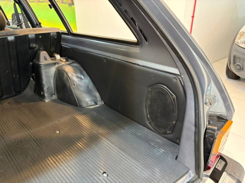 FORD - BELINA 1.6 L 4X4 8V ÁLCOOL 2P MANUAL - 1985/1985 - Cinza - R$ 38.900,00