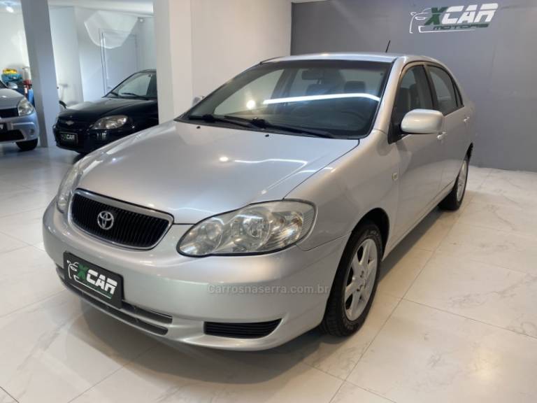TOYOTA - COROLLA 1.8 XEI 16V GASOLINA 4P AUTOMÁTICO - 2002/2003 - Prata - R$ 36.900,00