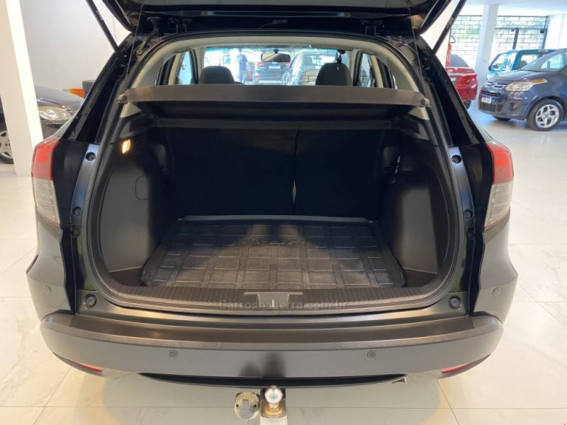 HONDA - HR-V 1.8 16V FLEX EX 4P AUTOMÁTICO - 2020/2020 - Preta - R$ 111.900,00