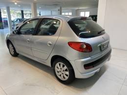 PEUGEOT - 207 1.4 XR SPORT 8V FLEX 4P MANUAL - 2009/2010 - Prata - R$ 20.900,00