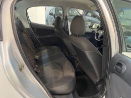 PEUGEOT - 207 1.4 XR SPORT 8V FLEX 4P MANUAL - 2009/2010 - Prata - R$ 20.900,00