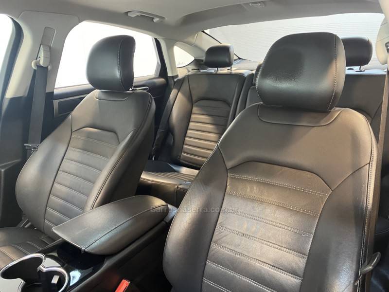 FORD - FUSION 2.5 16V FLEX 4P AUTOMÁTICO - 2014/2015 - Preta - R$ 75.900,00