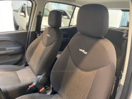 FIAT - UNO 1.4 WAY 8V FLEX 4P MANUAL - 2014/2014 - Branca - R$ 38.900,00