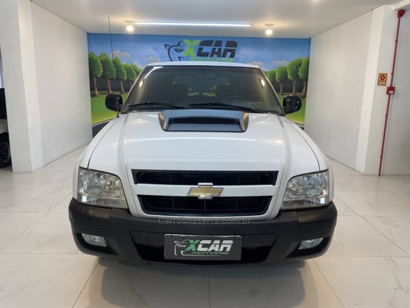 CHEVROLET - BLAZER 2.4 MPFI ADVANTAGE 4X2 8V GASOLINA 4P MANUAL - 2011/2011 - Branca - R$ 45.900,00
