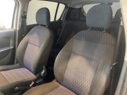 RENAULT - SANDERO 1.0 EXPRESSION 16V FLEX 4P MANUAL - 2015/2015 - Prata - R$ 43.900,00