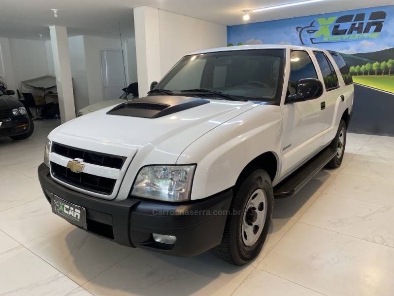 CHEVROLET - BLAZER 2.4 MPFI ADVANTAGE 4X2 8V GASOLINA 4P MANUAL - 2011/2011 - Branca - R$ 45.900,00