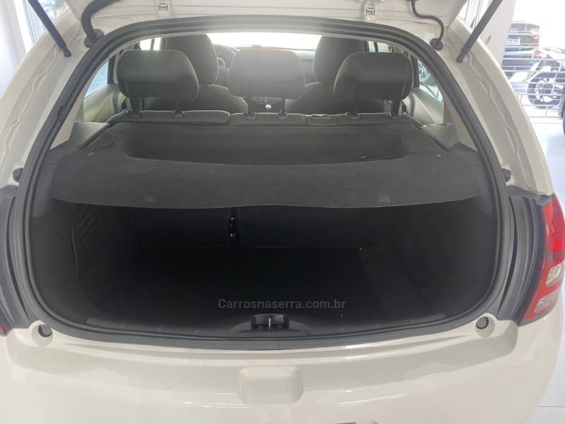 CITROËN - C3 1.6 EXCLUSIVE BVA 16V FLEX 4P AUTOMÁTICO - 2015/2015 - Branca - R$ 48.900,00