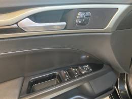 FORD - FUSION 2.5 16V FLEX 4P AUTOMÁTICO - 2014/2015 - Preta - R$ 75.900,00