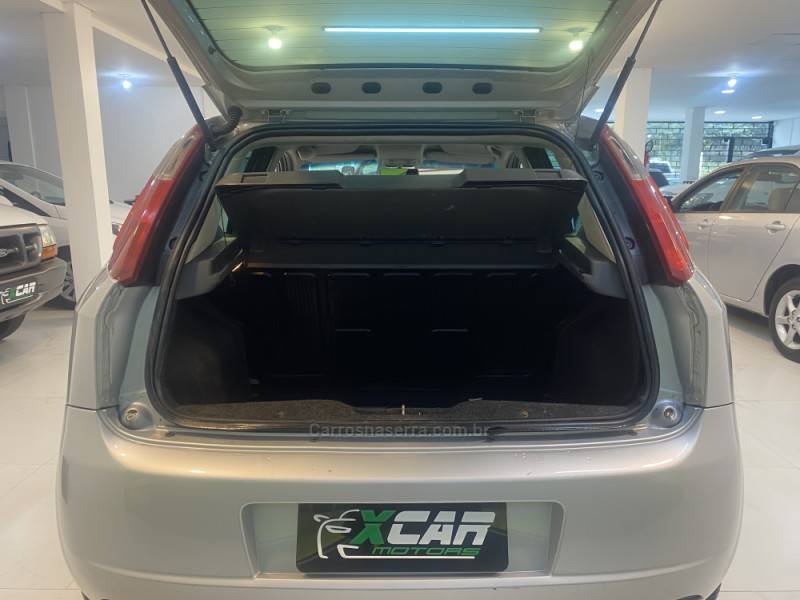 FIAT - PUNTO 1.4 ELX 8V FLEX 4P MANUAL - 2009/2010 - Prata - R$ 33.900,00