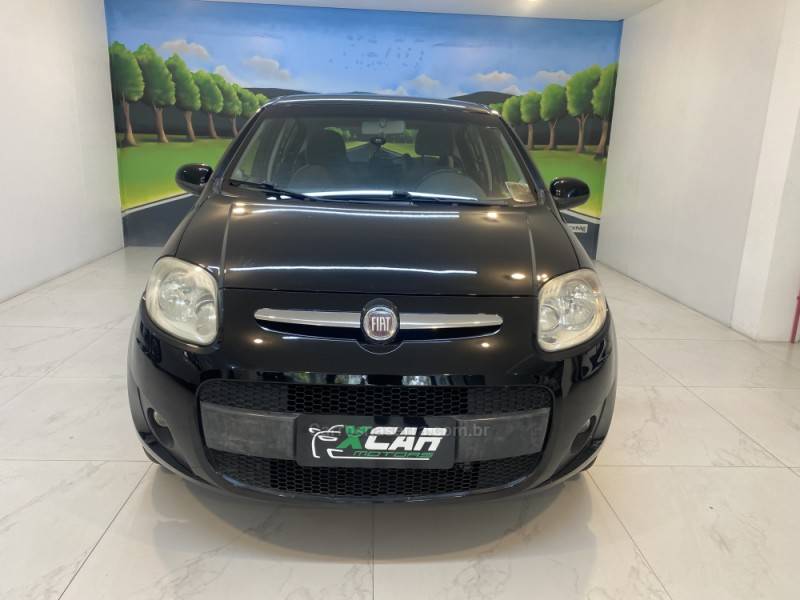 FIAT - PALIO 1.6 MPI ESSENCE 16V FLEX 4P MANUAL - 2013/2013 - Preta - R$ 39.900,00