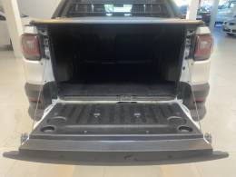 FIAT - STRADA 1.3 VOLCANO CD 8V FLEX 4P MANUAL - 2022/2022 - Branca - R$ 104.900,00
