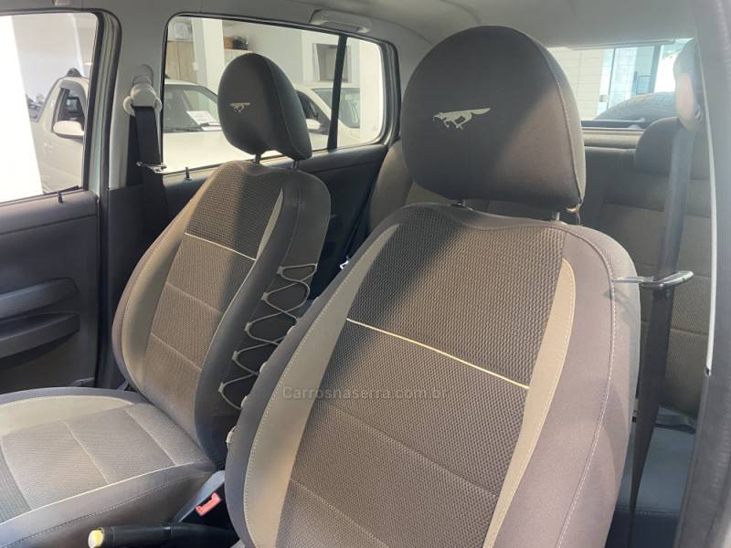 VOLKSWAGEN - CROSSFOX 1.6 MI FLEX 8V 4P MANUAL - 2008/2009 - Bege - R$ 35.900,00