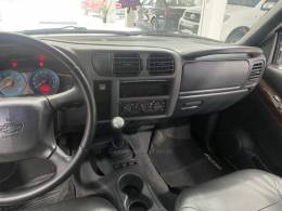CHEVROLET - S10 2.4 MPFI EXECUTIVE 4X2 CD 8V FLEX 4P MANUAL - 2011/2011 - Branca - R$ 68.900,00