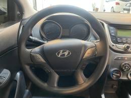 HYUNDAI - HB20 1.0 COMFORT 12V FLEX 4P MANUAL - 2013/2013 - Branca - R$ 41.900,00