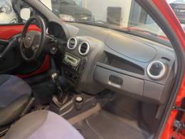 FORD - KA 1.0 MPI CLASS 8V FLEX 2P MANUAL - 2013/2013 - Vermelha - R$ 33.900,00