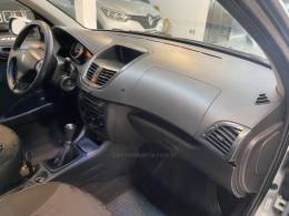 PEUGEOT - 207 1.4 XR SPORT 8V FLEX 4P MANUAL - 2009/2010 - Prata - R$ 20.900,00