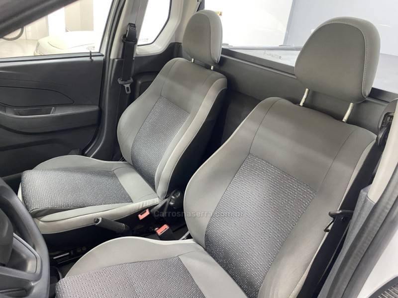 CHEVROLET - MONTANA 1.4 MPFI LS CS 8V FLEX 2P MANUAL - 2019/2020 - Branca - R$ 58.900,00